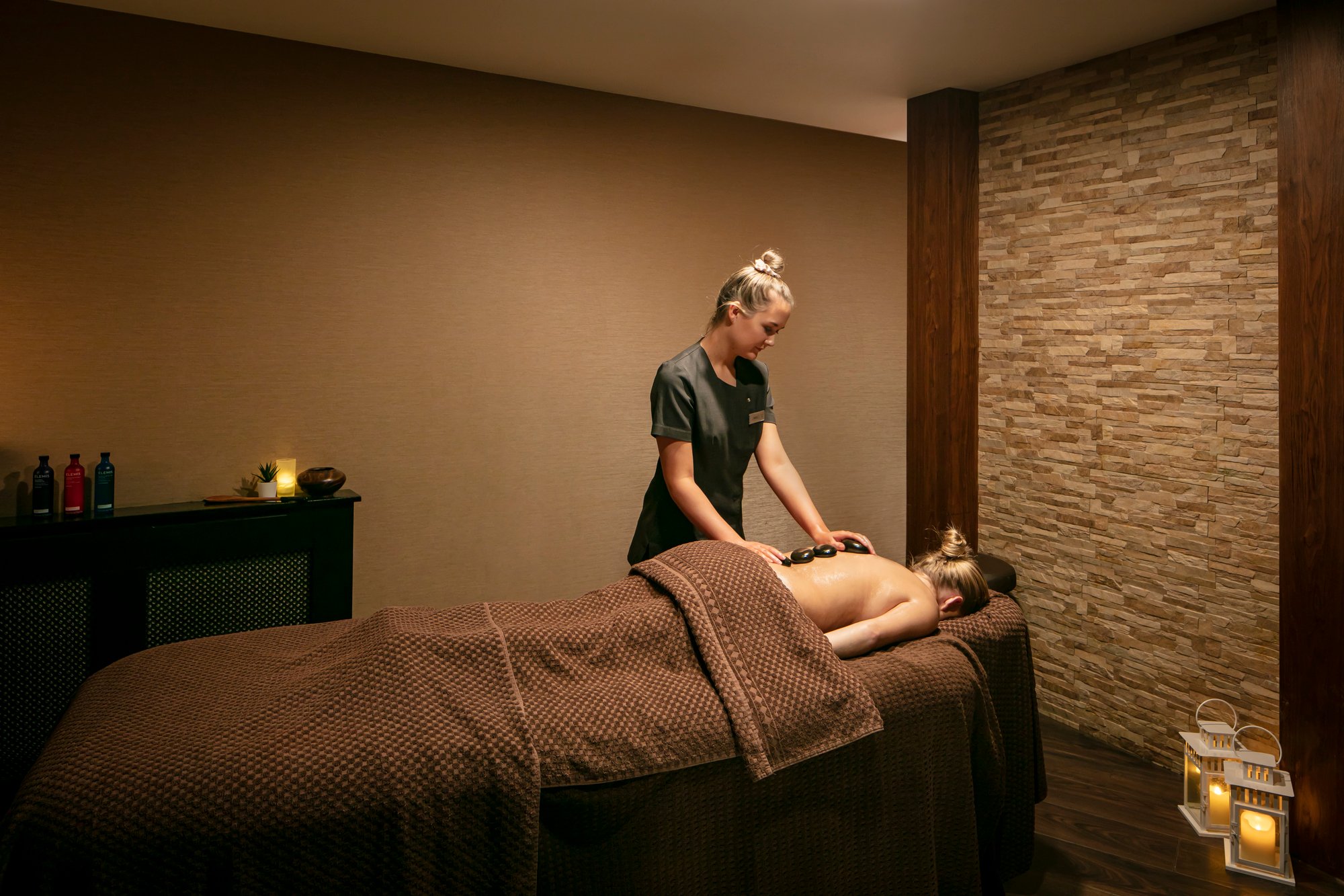 Hot stone therapy